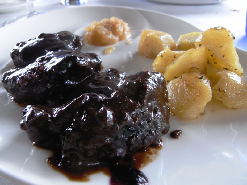 Carrilleras en Salsa